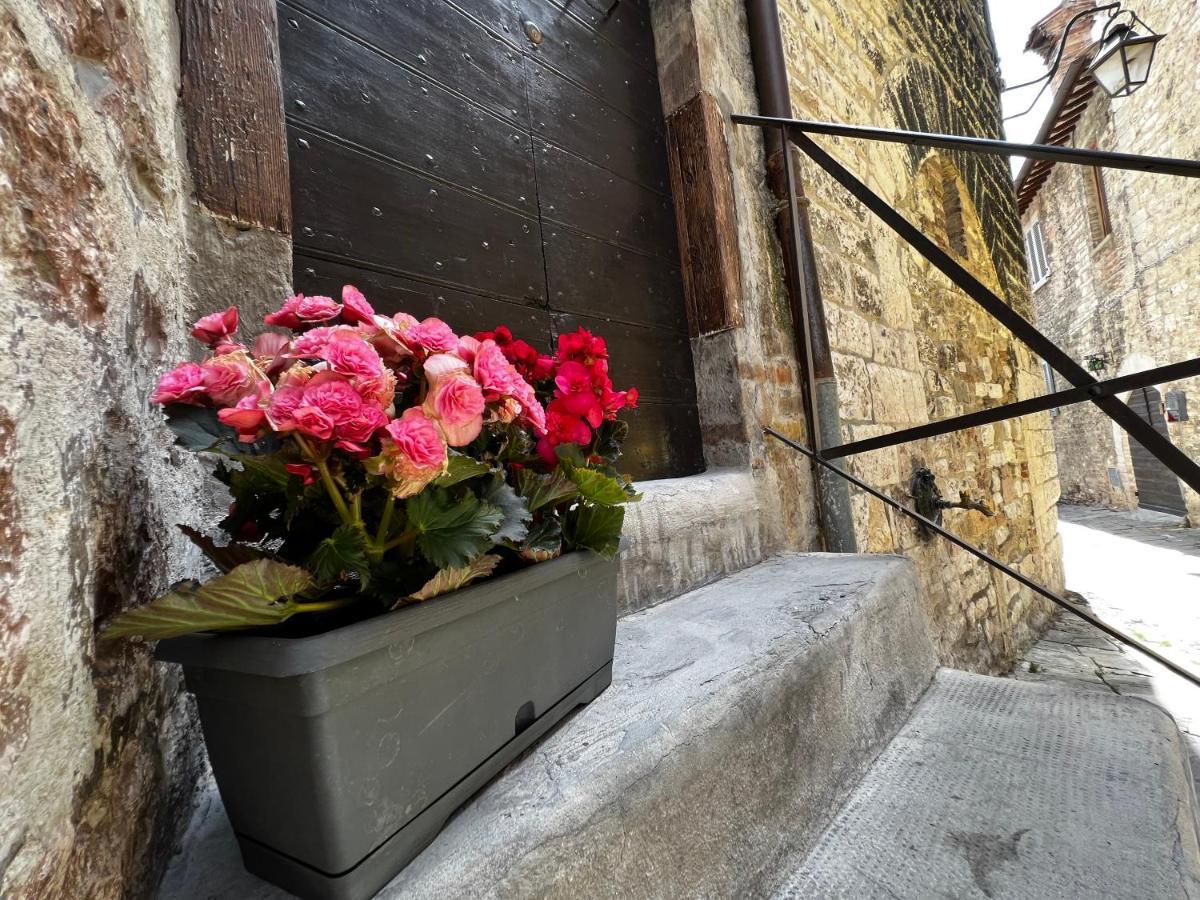 Ferienwohnung Dimora Casina Dell'Abbondanza Gubbio Exterior foto